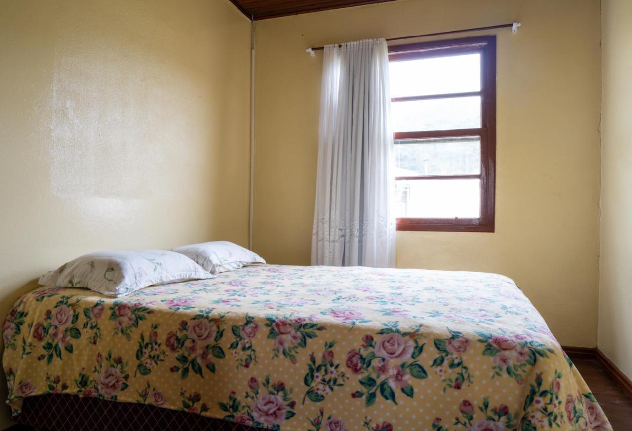 Hostel Raiz Da Serra Urubici Exteriör bild